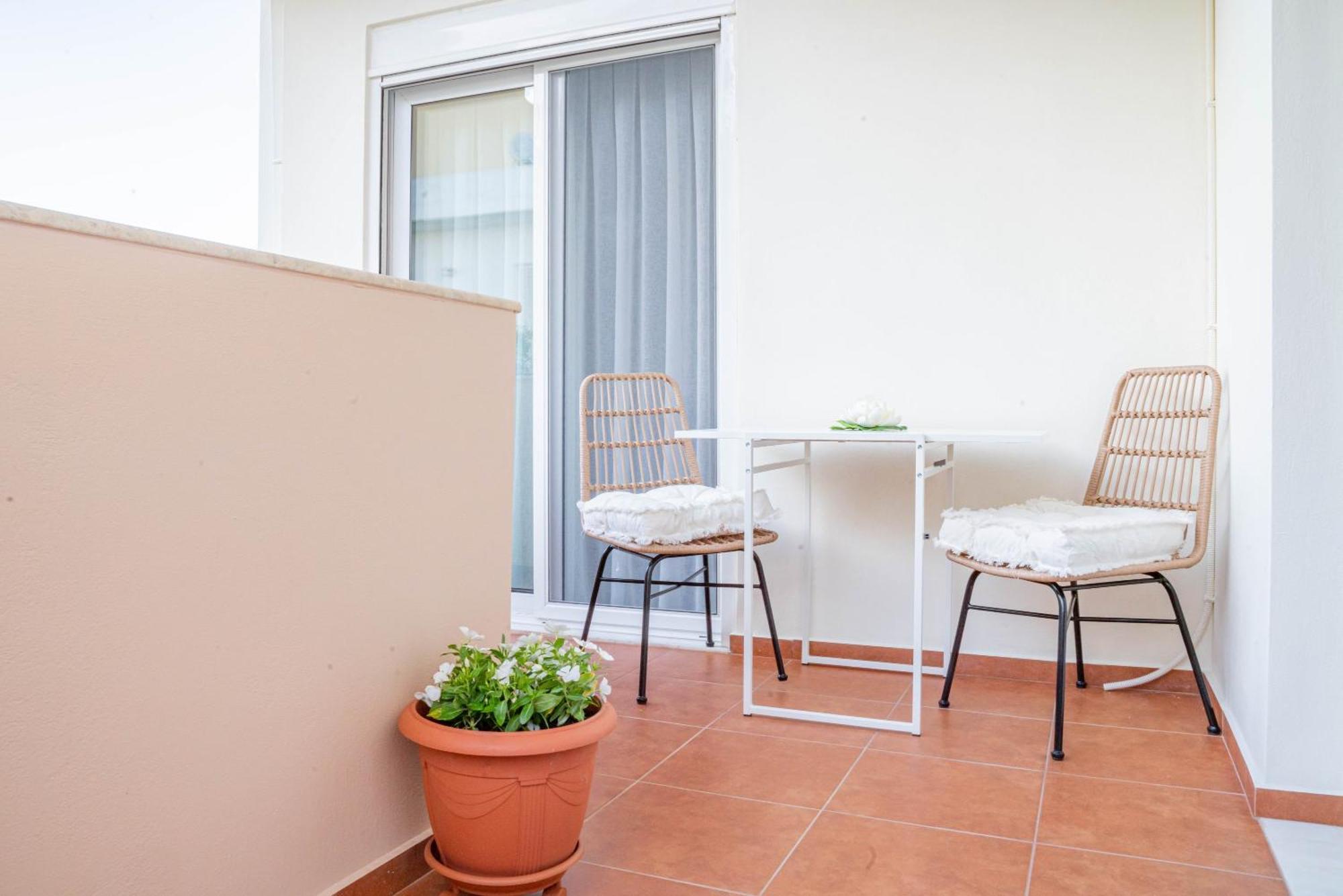 Nufaro Apartments - Rethymno City Center Esterno foto